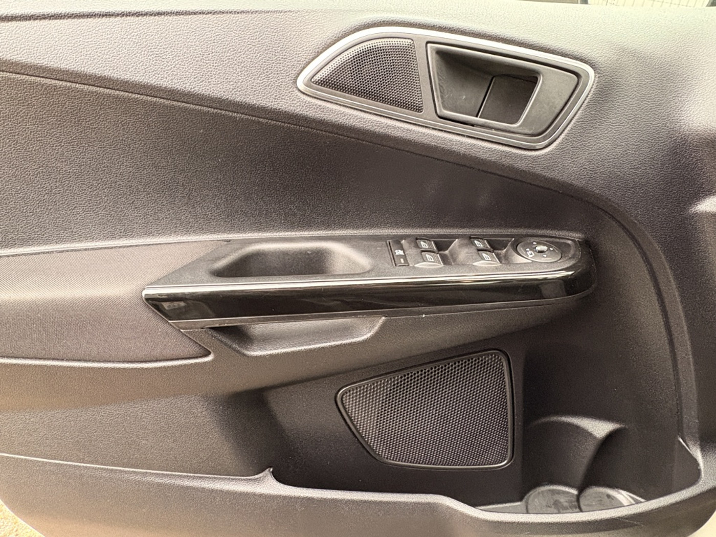 Foto van Ford B-max