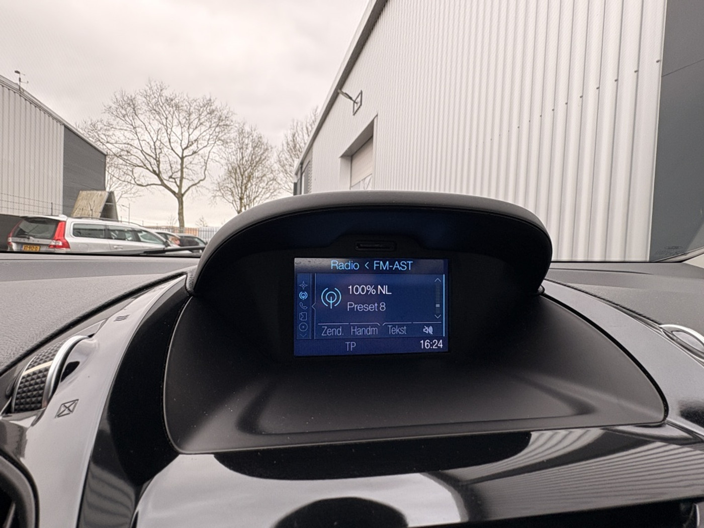 Foto van Ford B-max