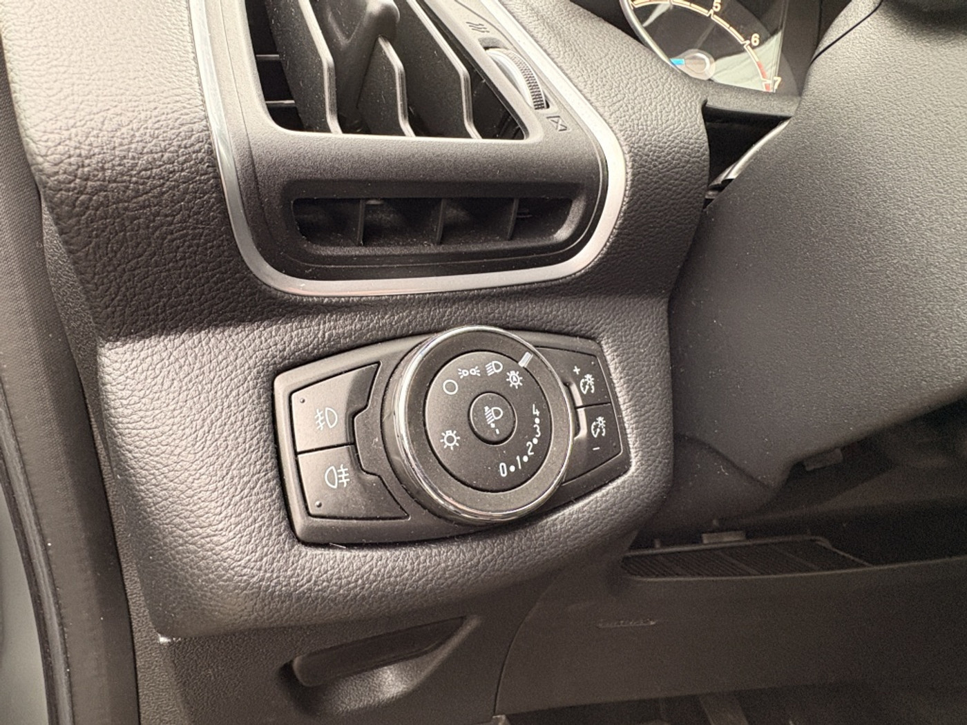 Foto van Ford B-max