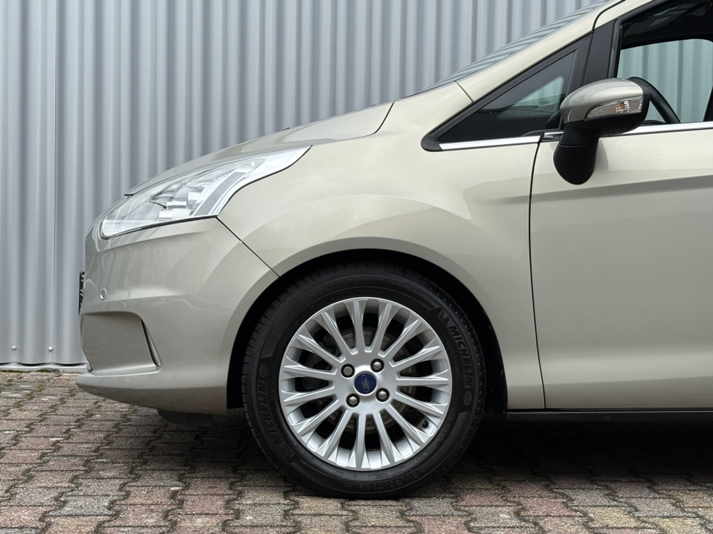 Foto van Ford B-max
