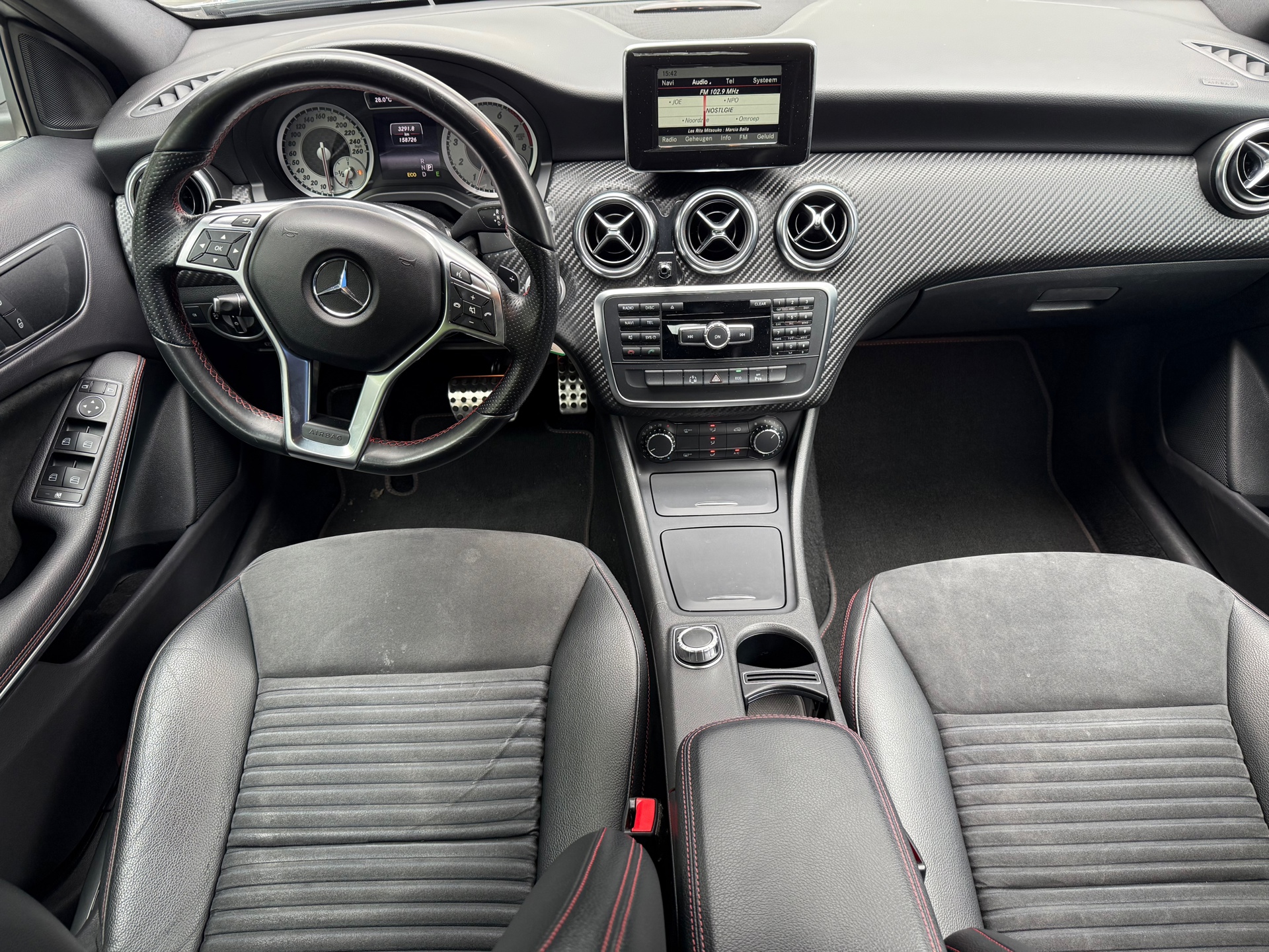 Foto van Mercedes-Benz A 180