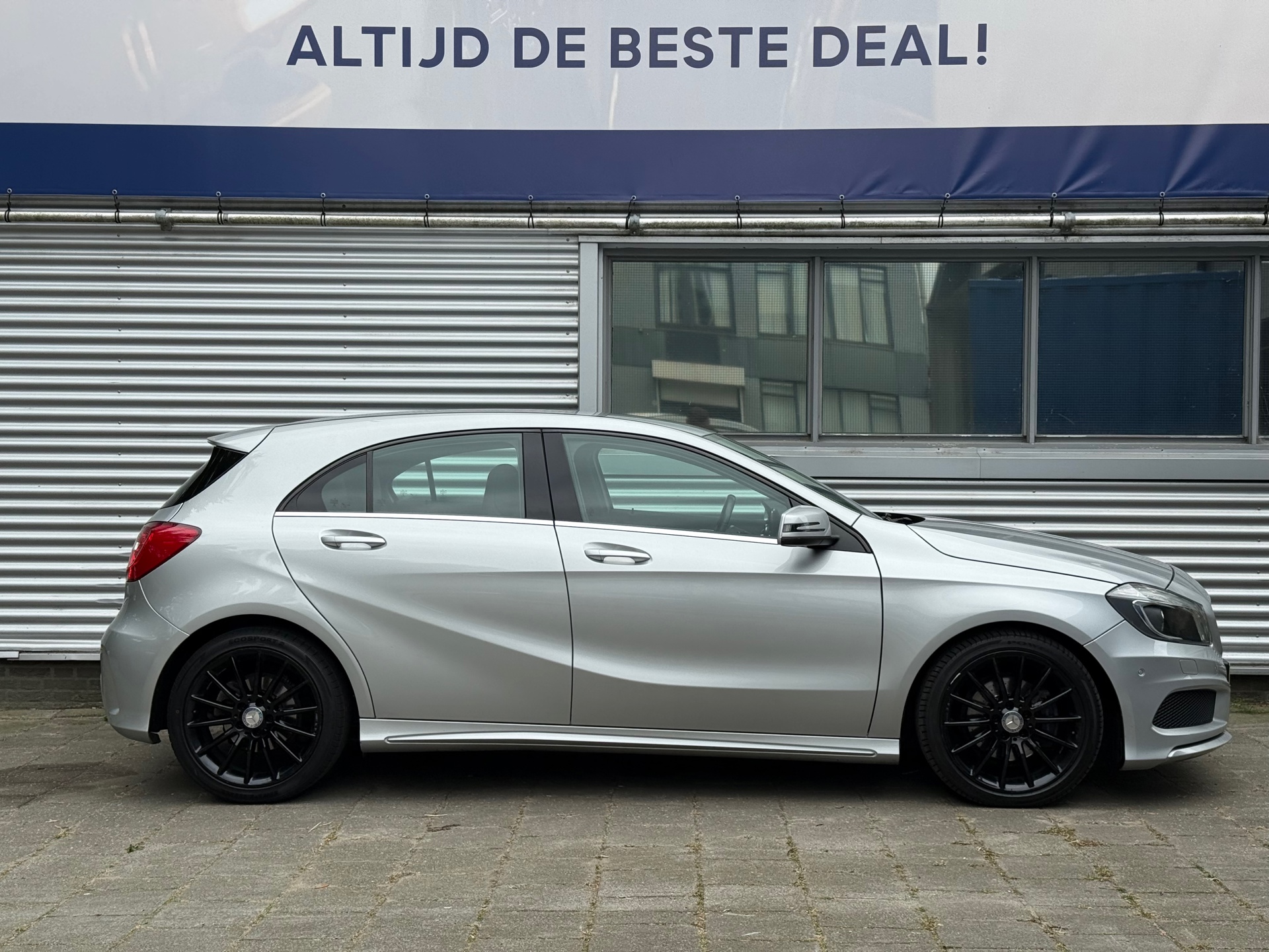 Foto van Mercedes-Benz A 180