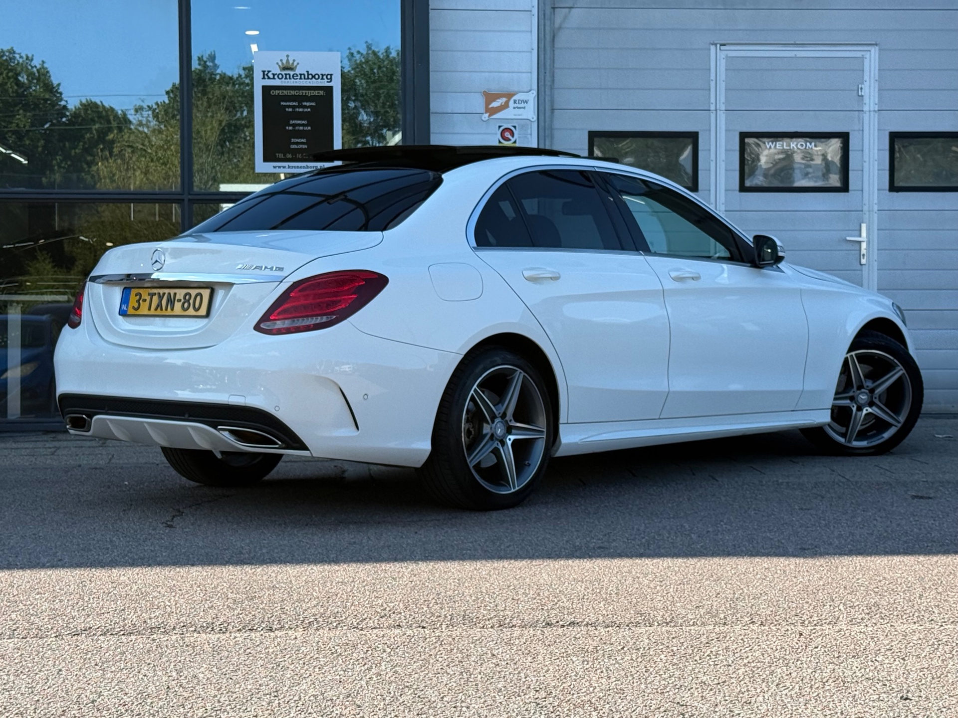 Foto van Mercedes-Benz C 180