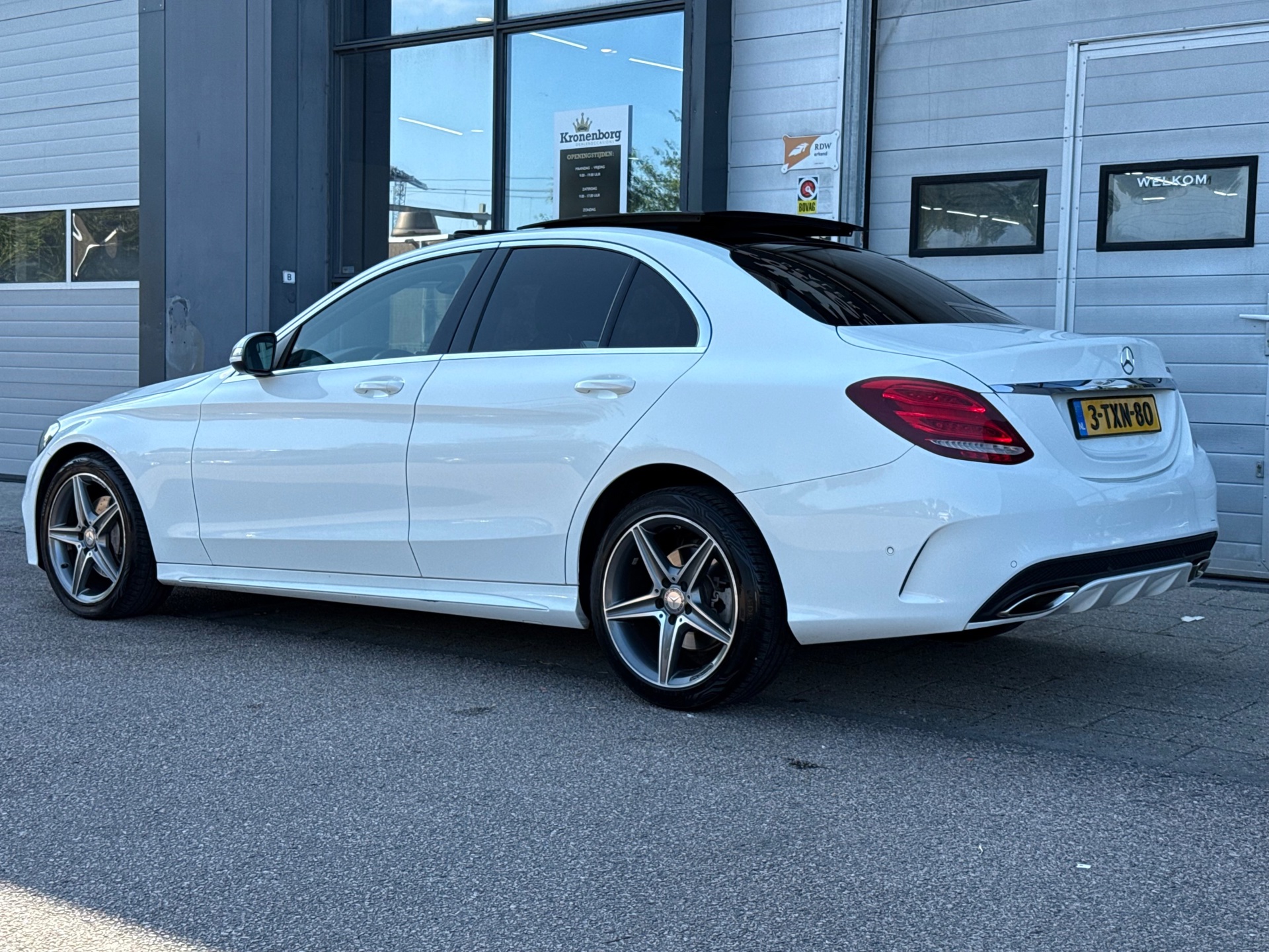 Foto van Mercedes-Benz C 180