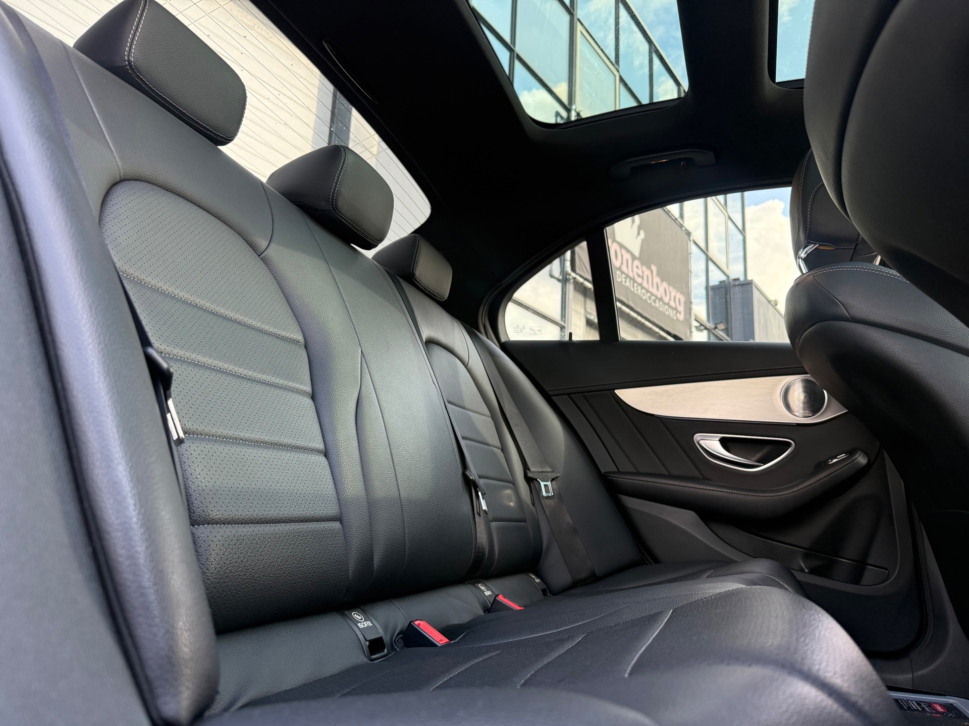 Foto van Mercedes-Benz C 180