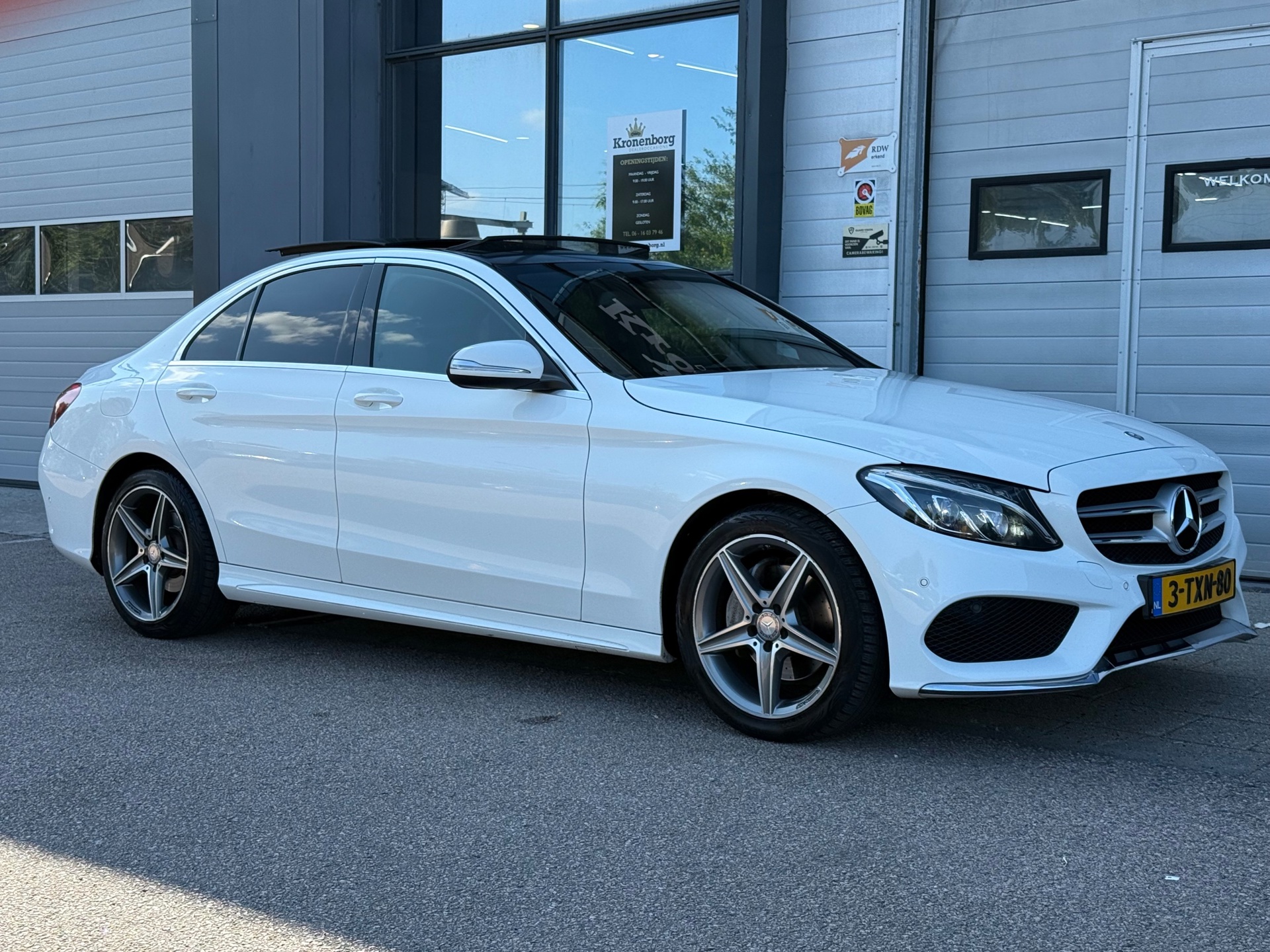 Foto van Mercedes-Benz C 180
