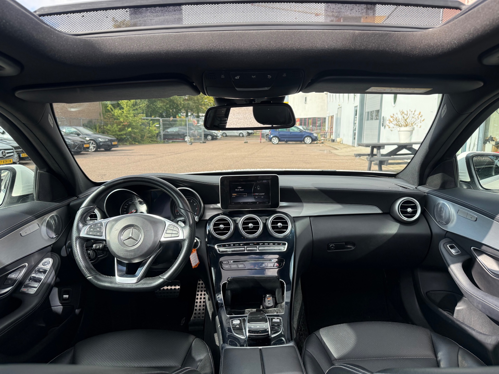 Foto van Mercedes-Benz C 180