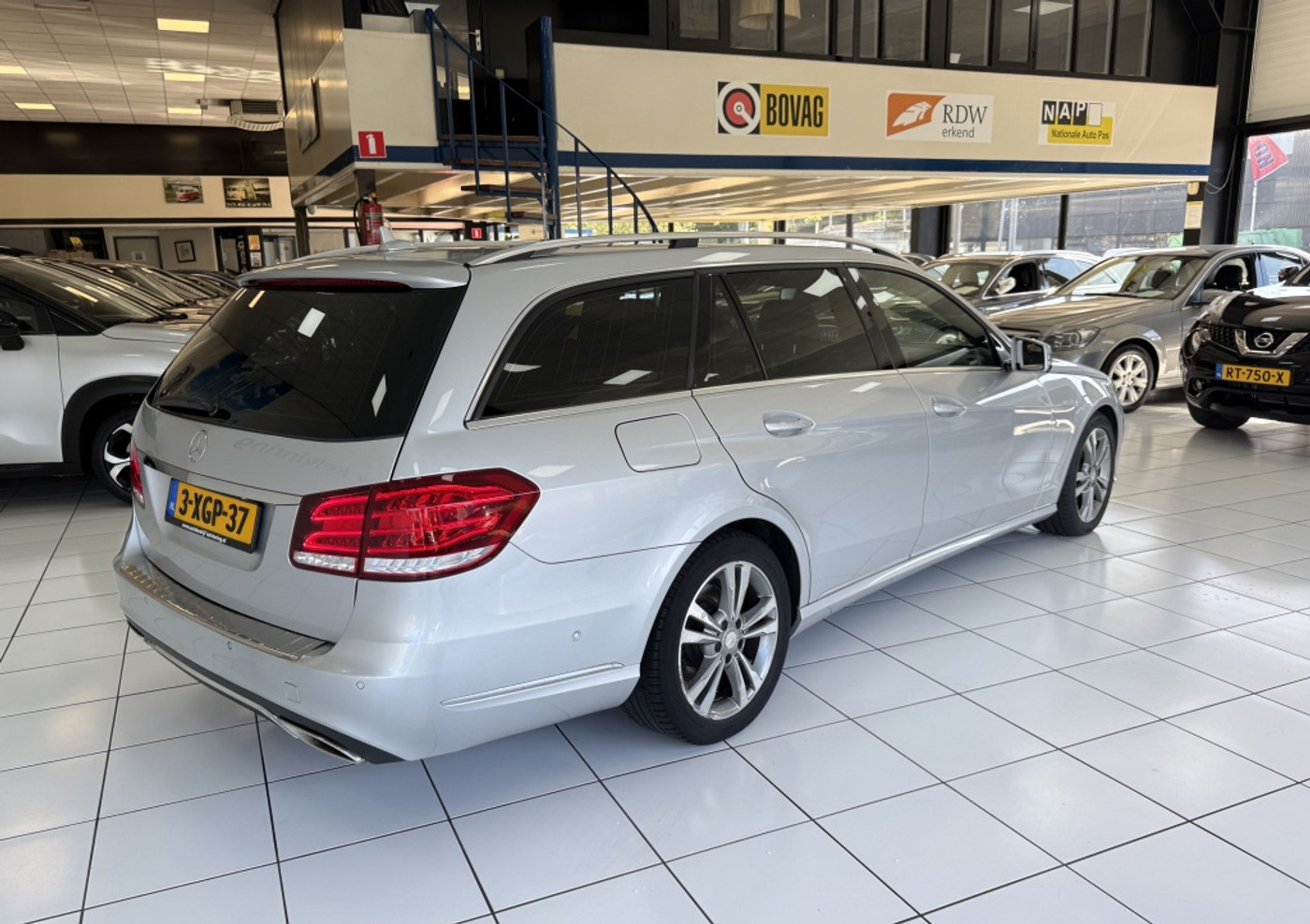 Foto van Mercedes-Benz E 220 CDI