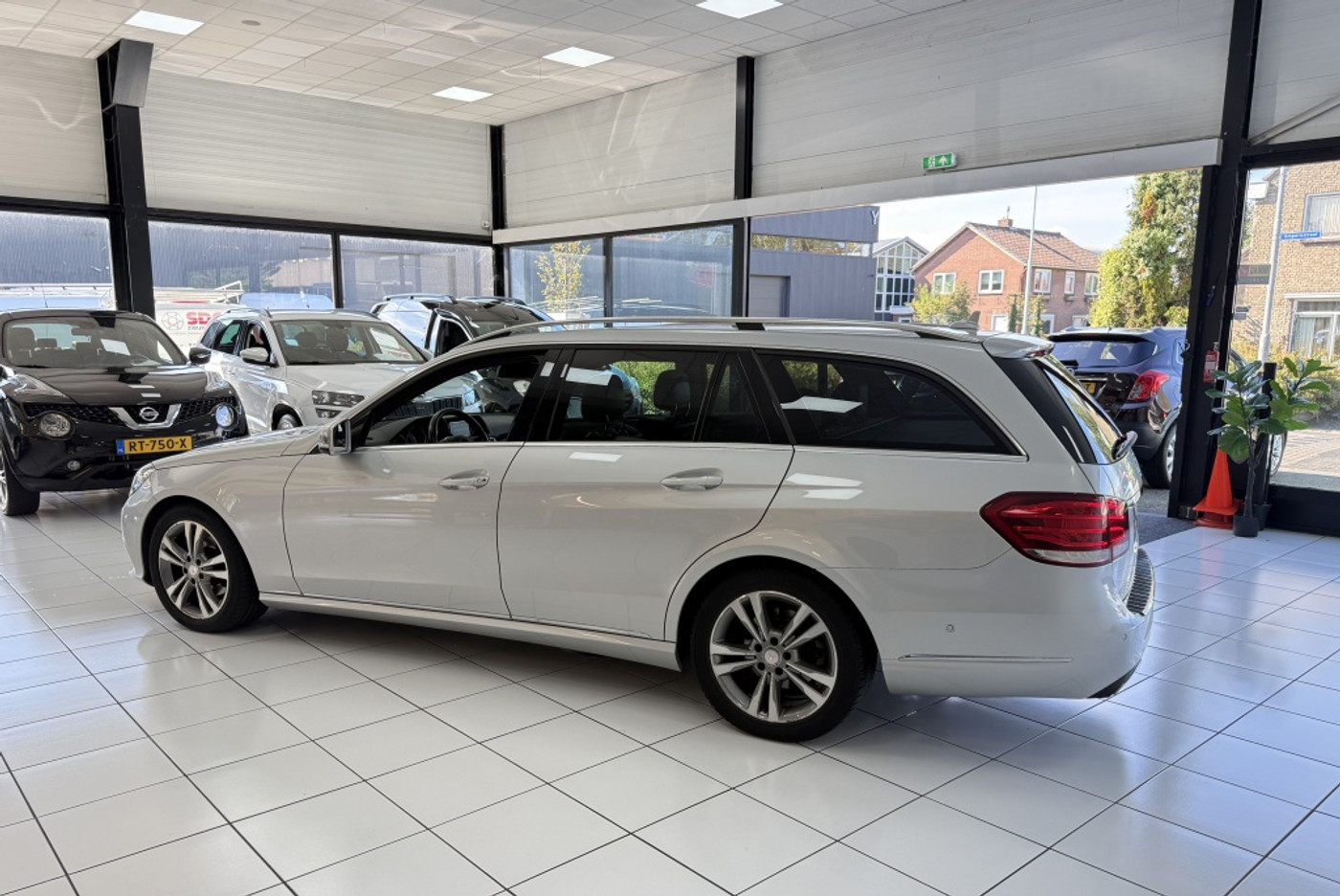 Foto van Mercedes-Benz E 220 CDI