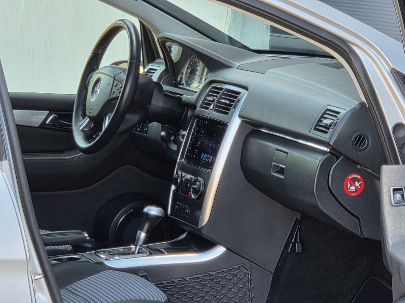 Foto van Mercedes-Benz B 200
