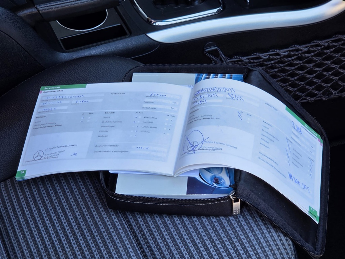 Foto van Mercedes-Benz B 200