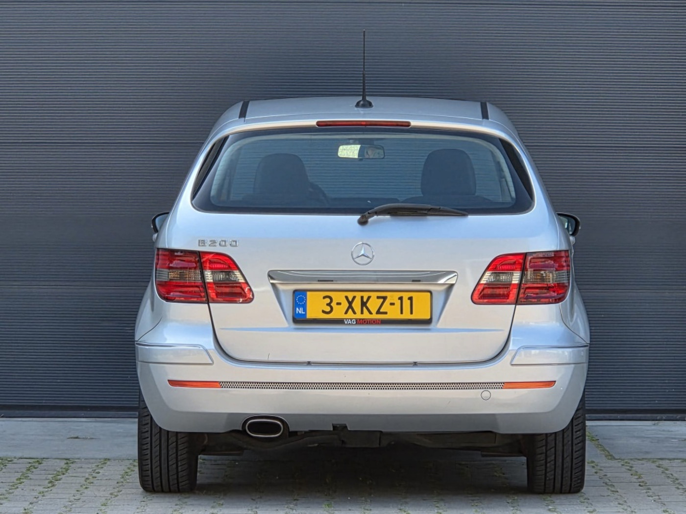 Foto van Mercedes-Benz B 200
