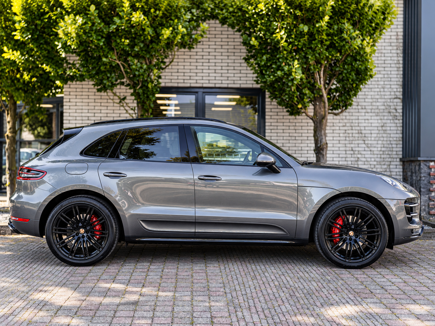 Foto van Porsche Macan Turbo