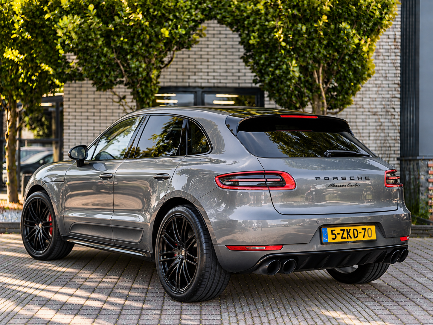 Foto van Porsche Macan Turbo