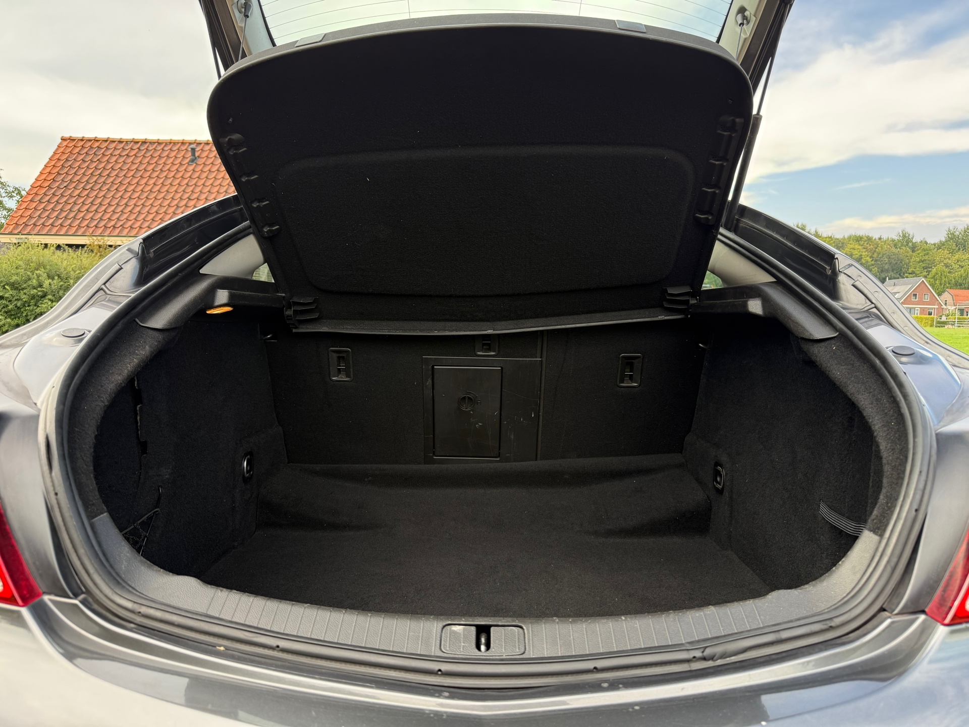 Foto van Opel Insignia Limousine HB
