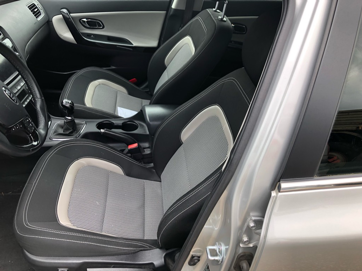 Foto van Kia Cee D