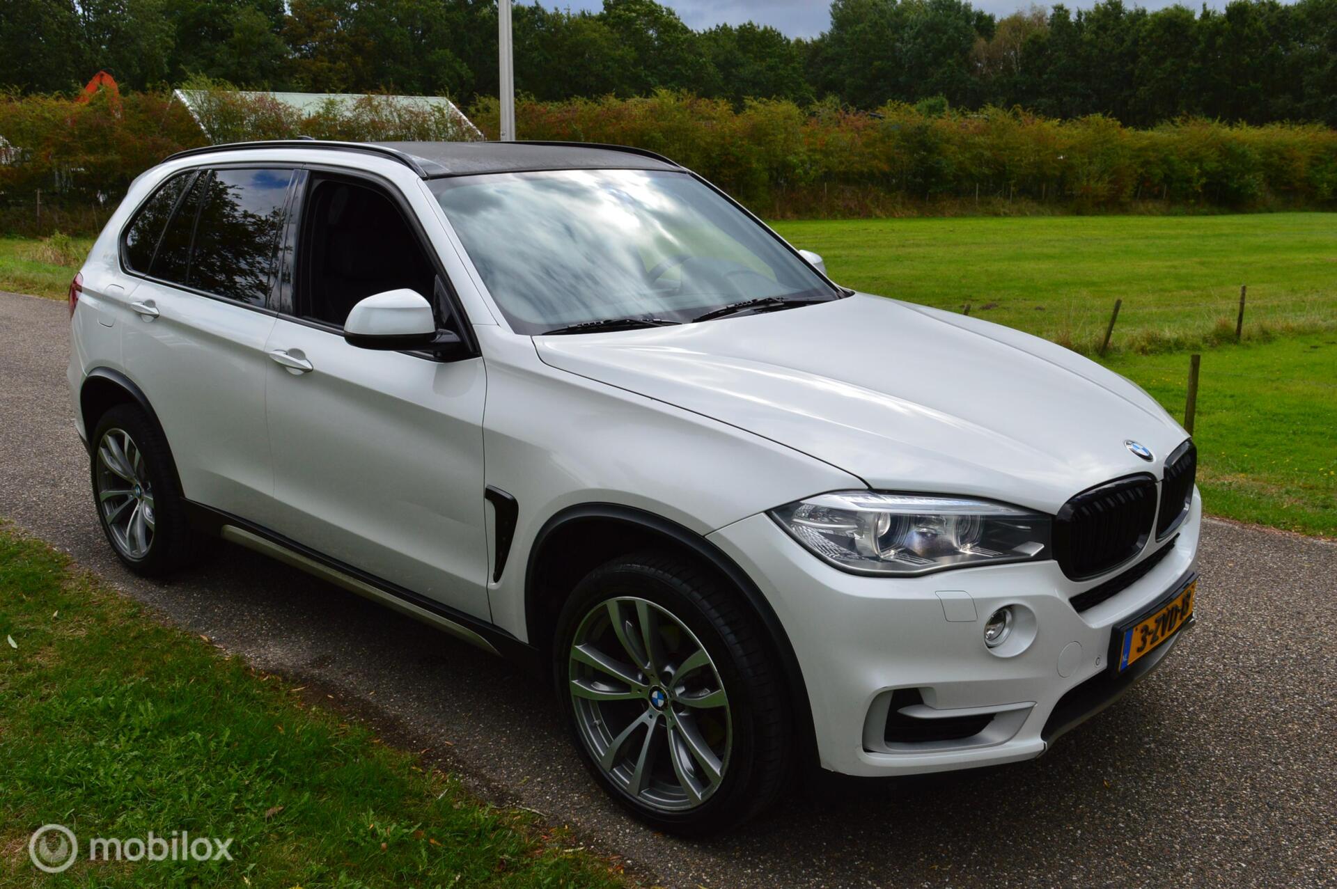 Foto van BMW X5 Xdrive30d