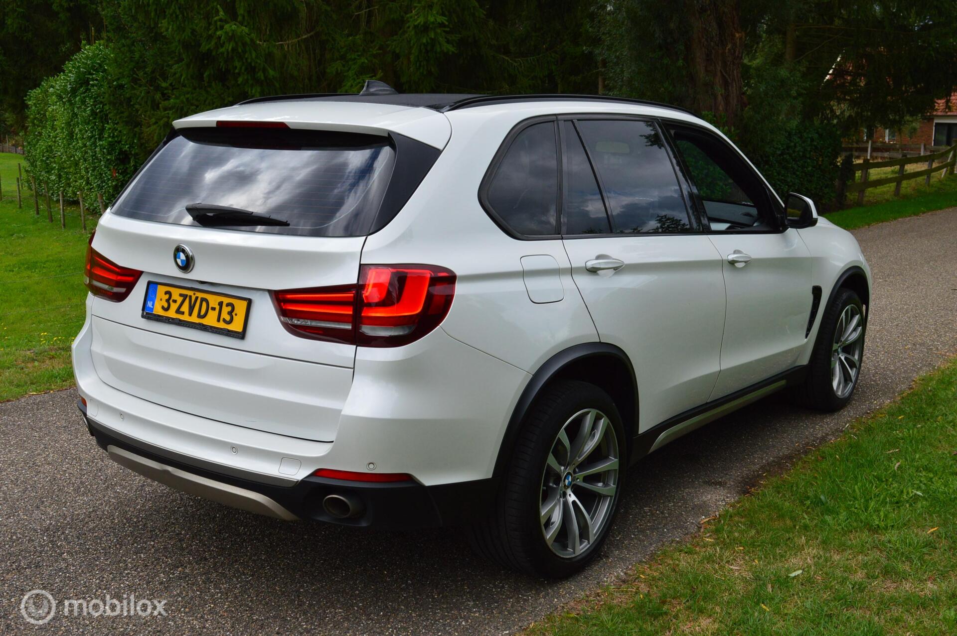 Foto van BMW X5 Xdrive30d