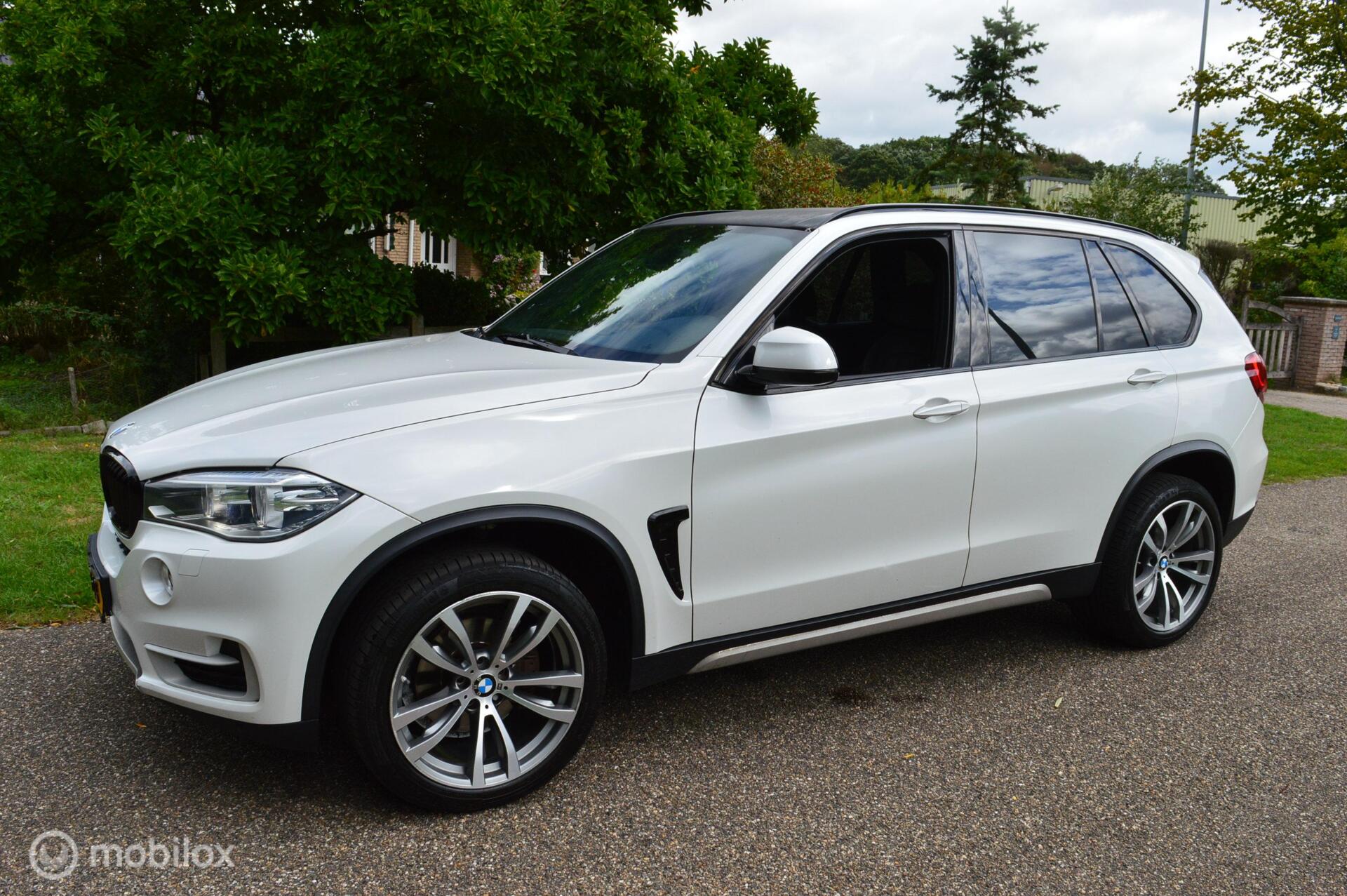 Foto van BMW X5 Xdrive30d