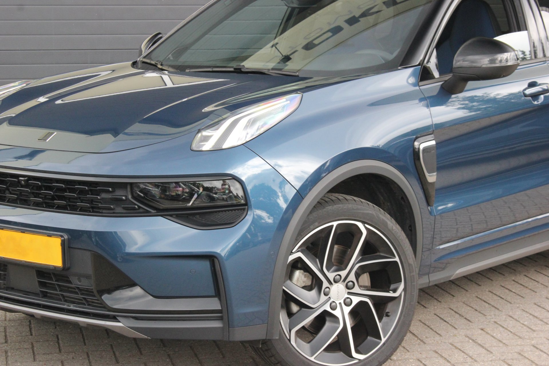 Foto van Lynk&co LYNK & Co 01