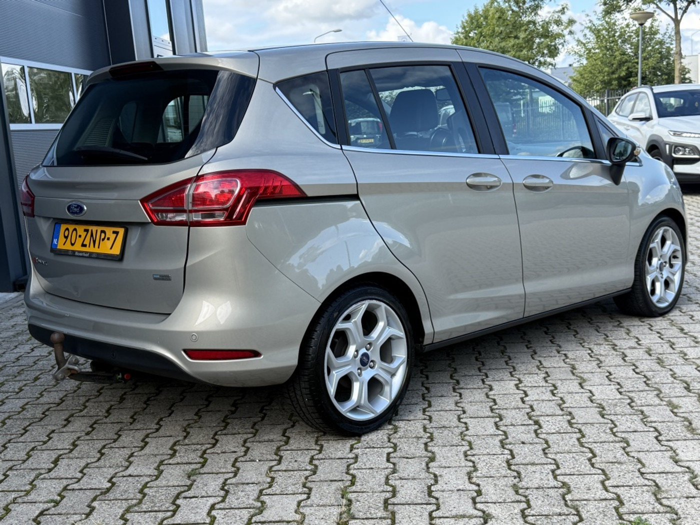 Foto van Ford B-max