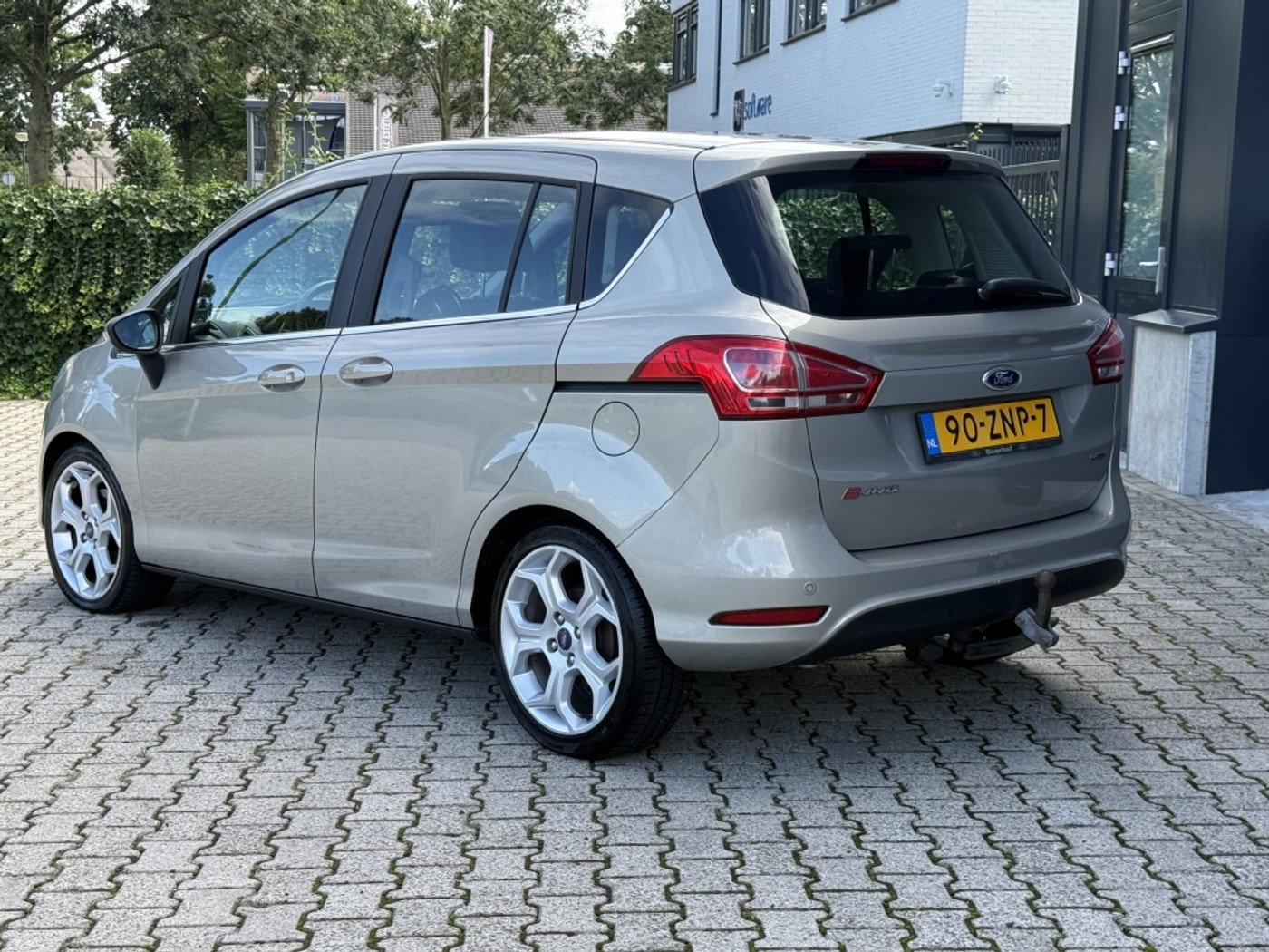 Foto van Ford B-max