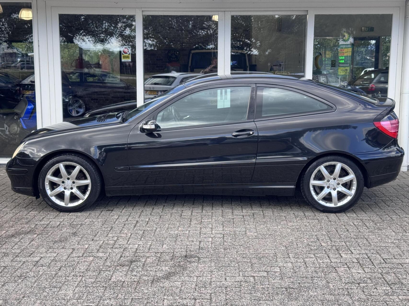 Foto van Mercedes-Benz C 200 Kompressor