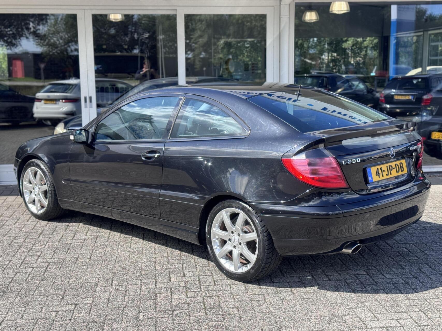 Foto van Mercedes-Benz C 200 Kompressor