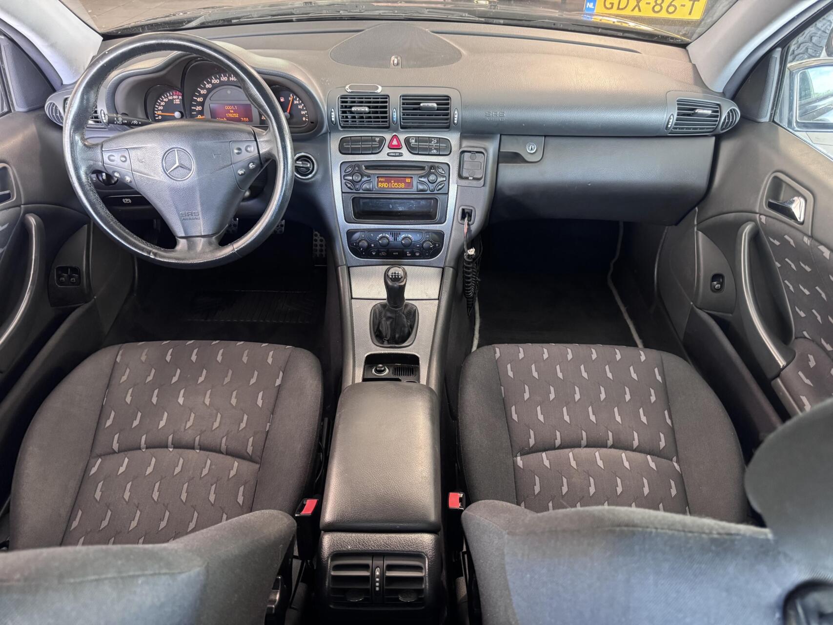 Foto van Mercedes-Benz C 200 Kompressor