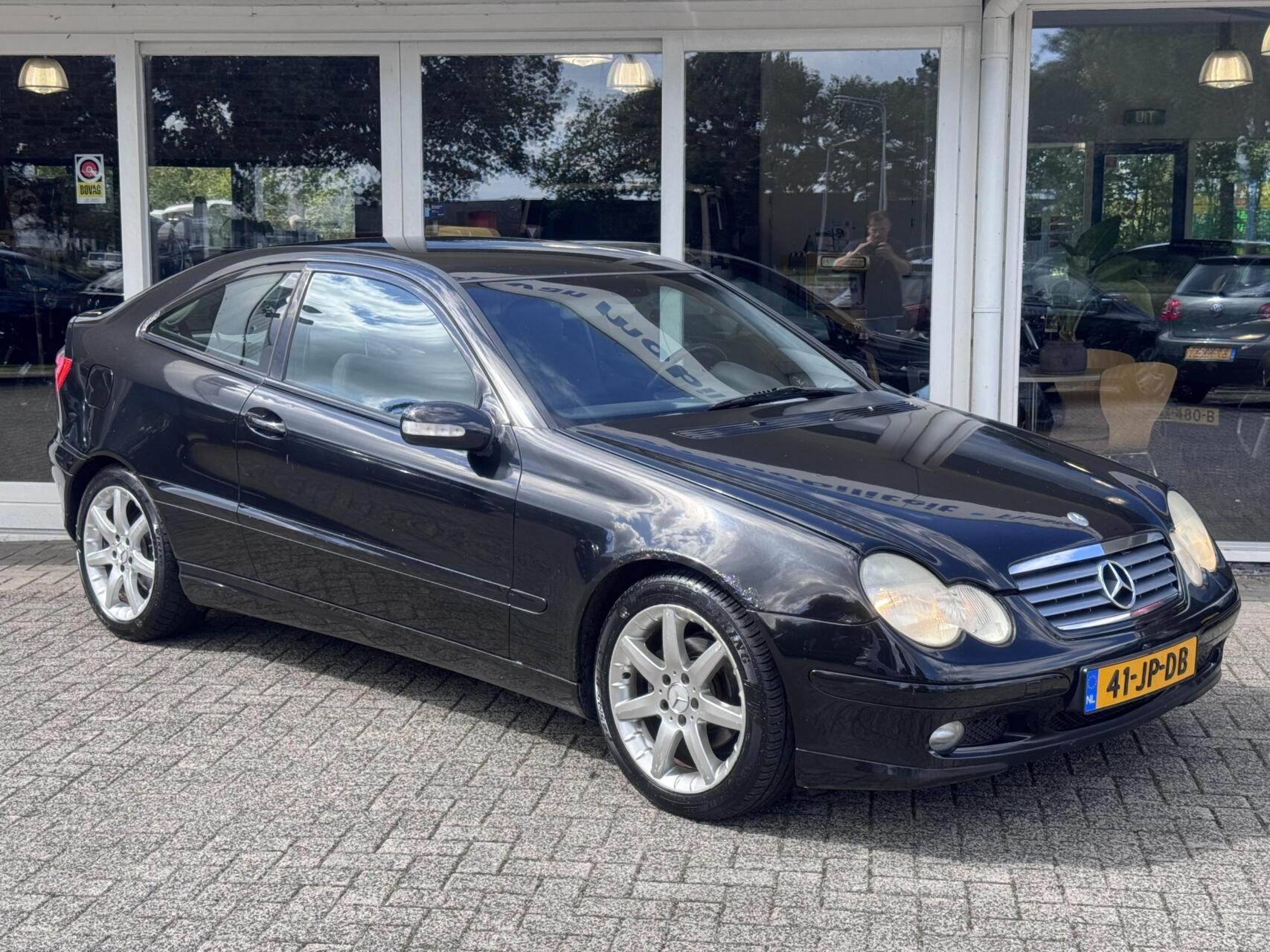 Foto van Mercedes-Benz C 200 Kompressor