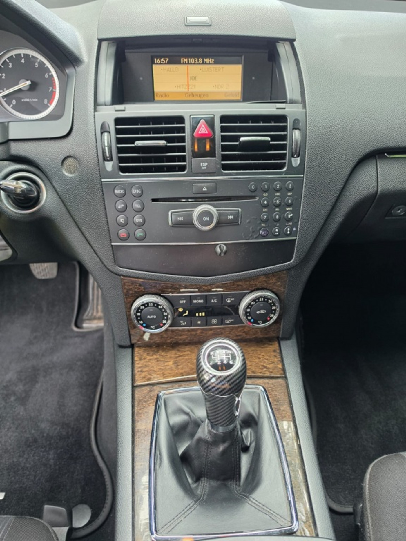 Foto van Mercedes-Benz C 200 Kompressor