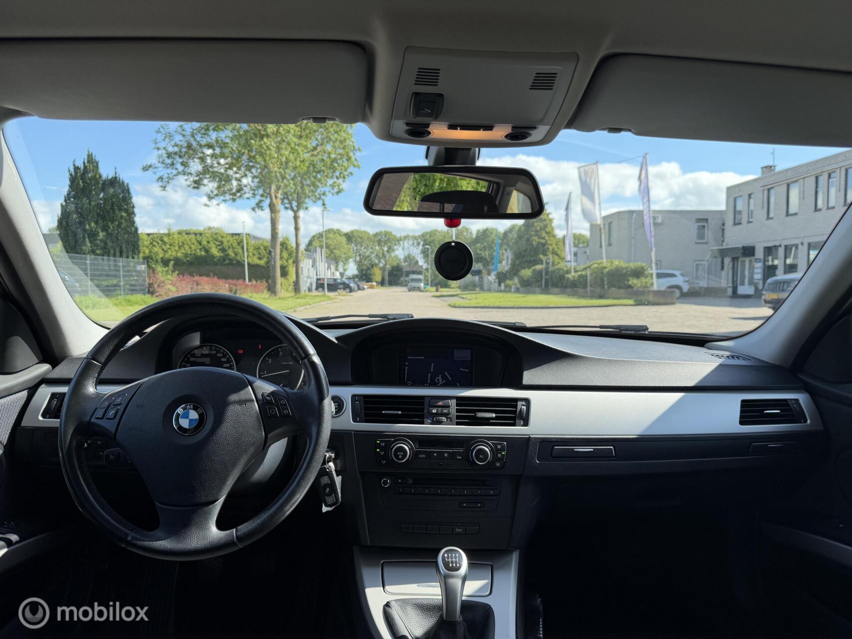 Foto van BMW 318i