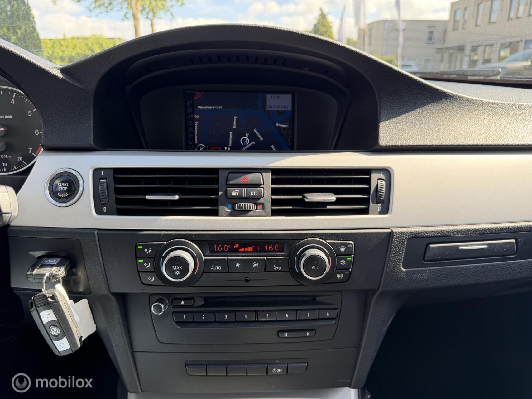 Foto van BMW 318i