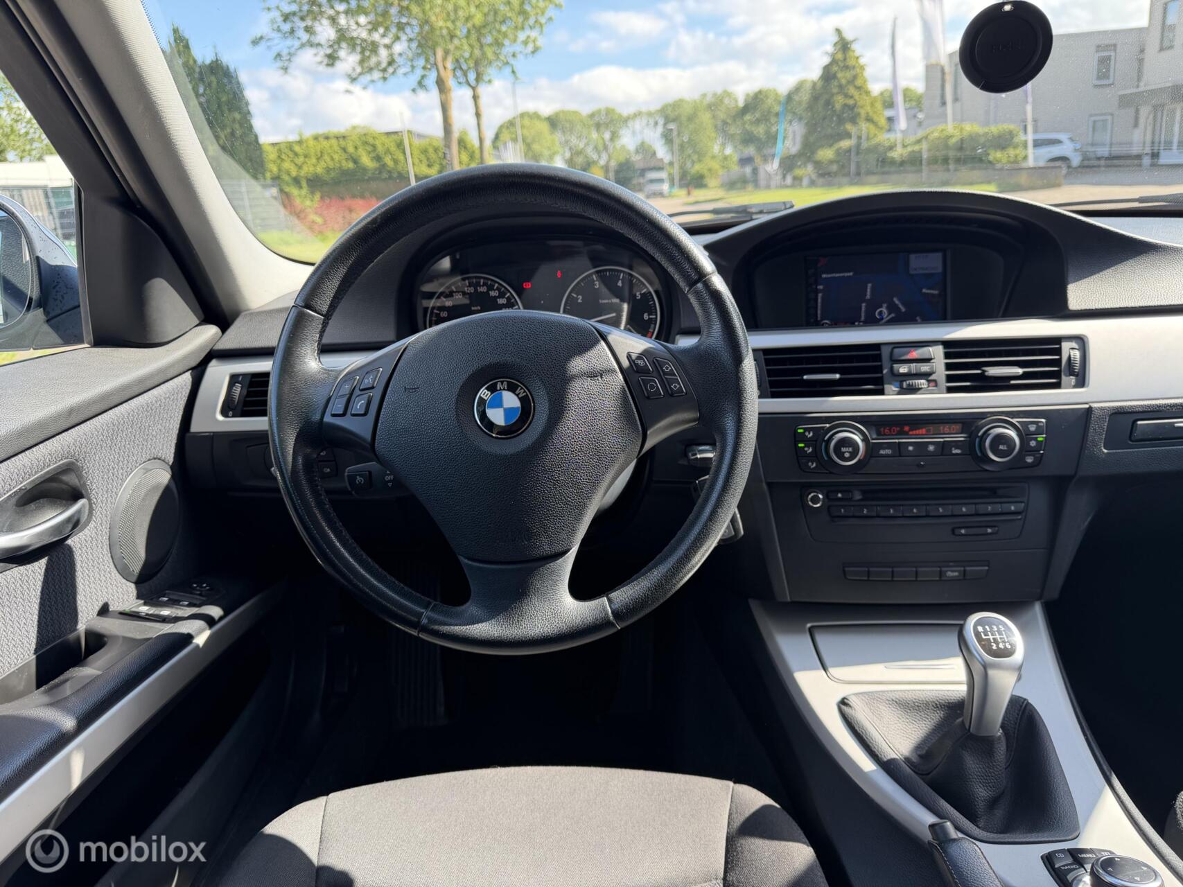 Foto van BMW 318i