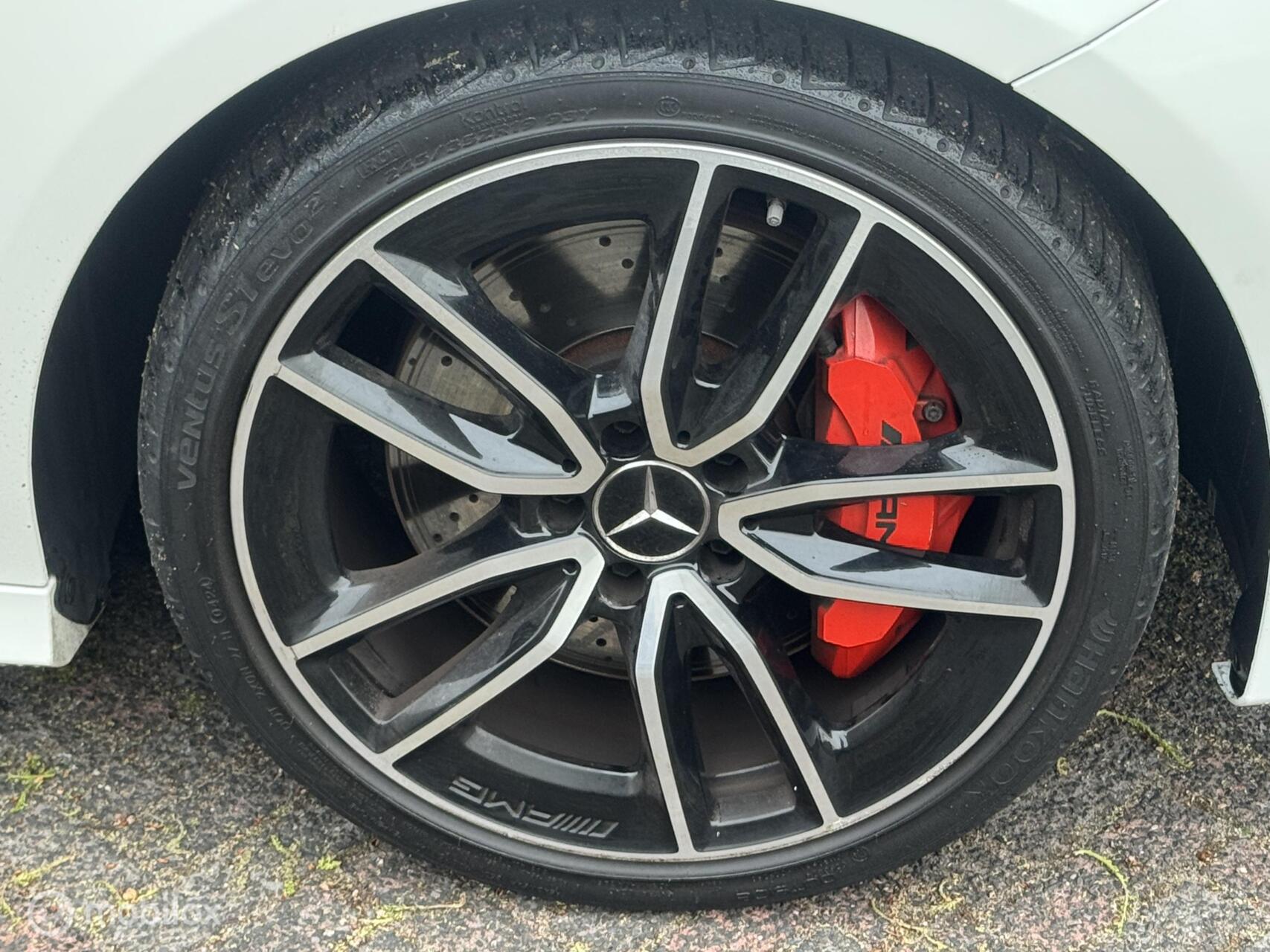 Foto van Mercedes-Benz AMG Cla 35