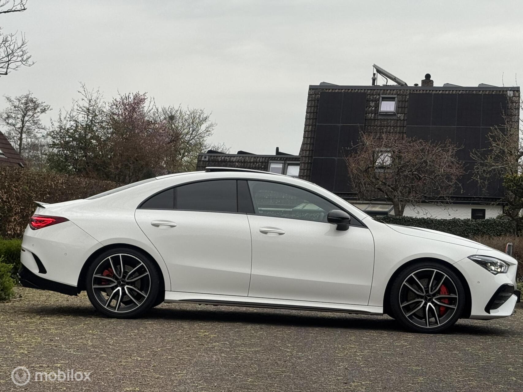 Foto van Mercedes-Benz AMG Cla 35