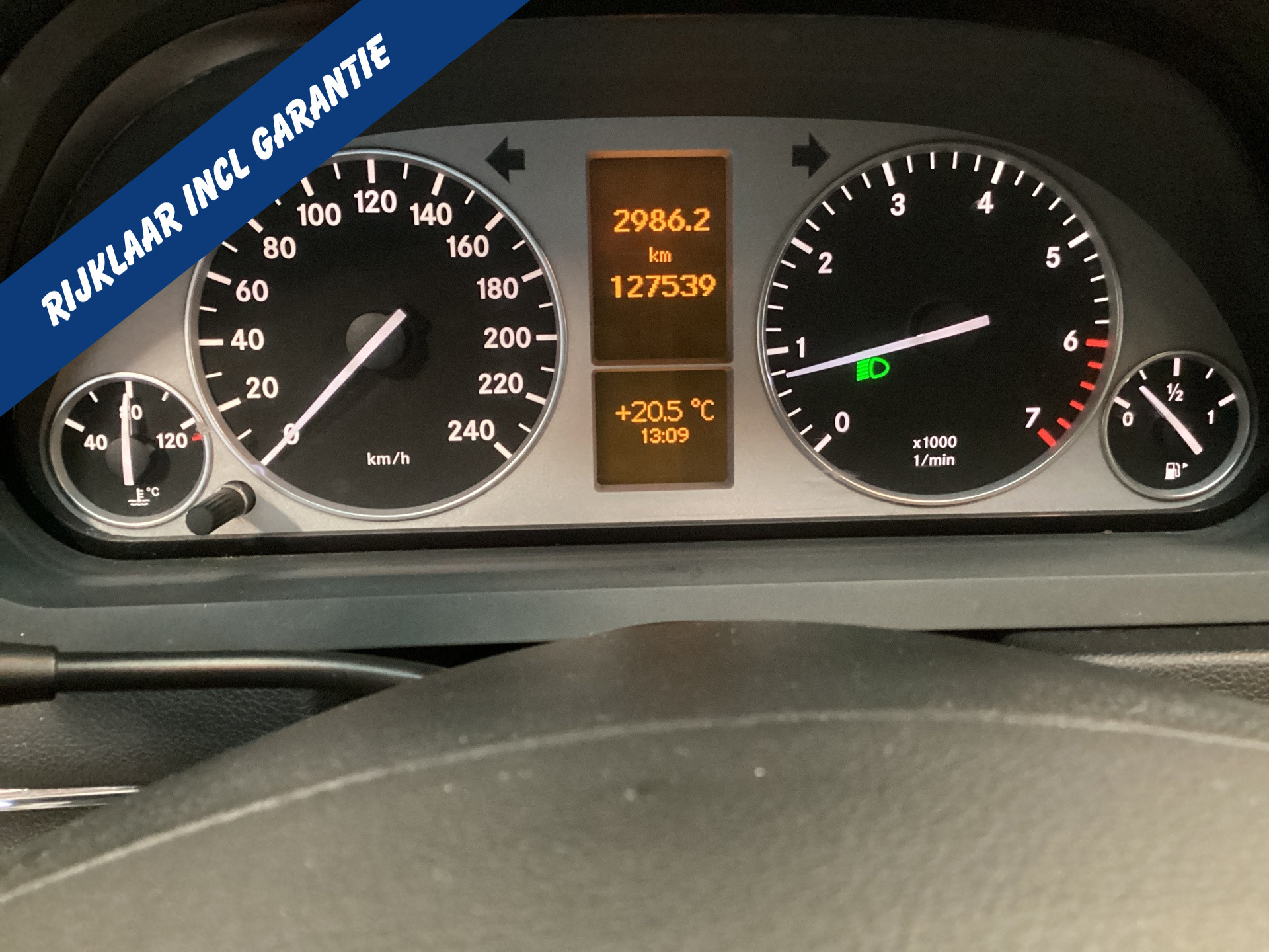 Foto van Mercedes-Benz B 180