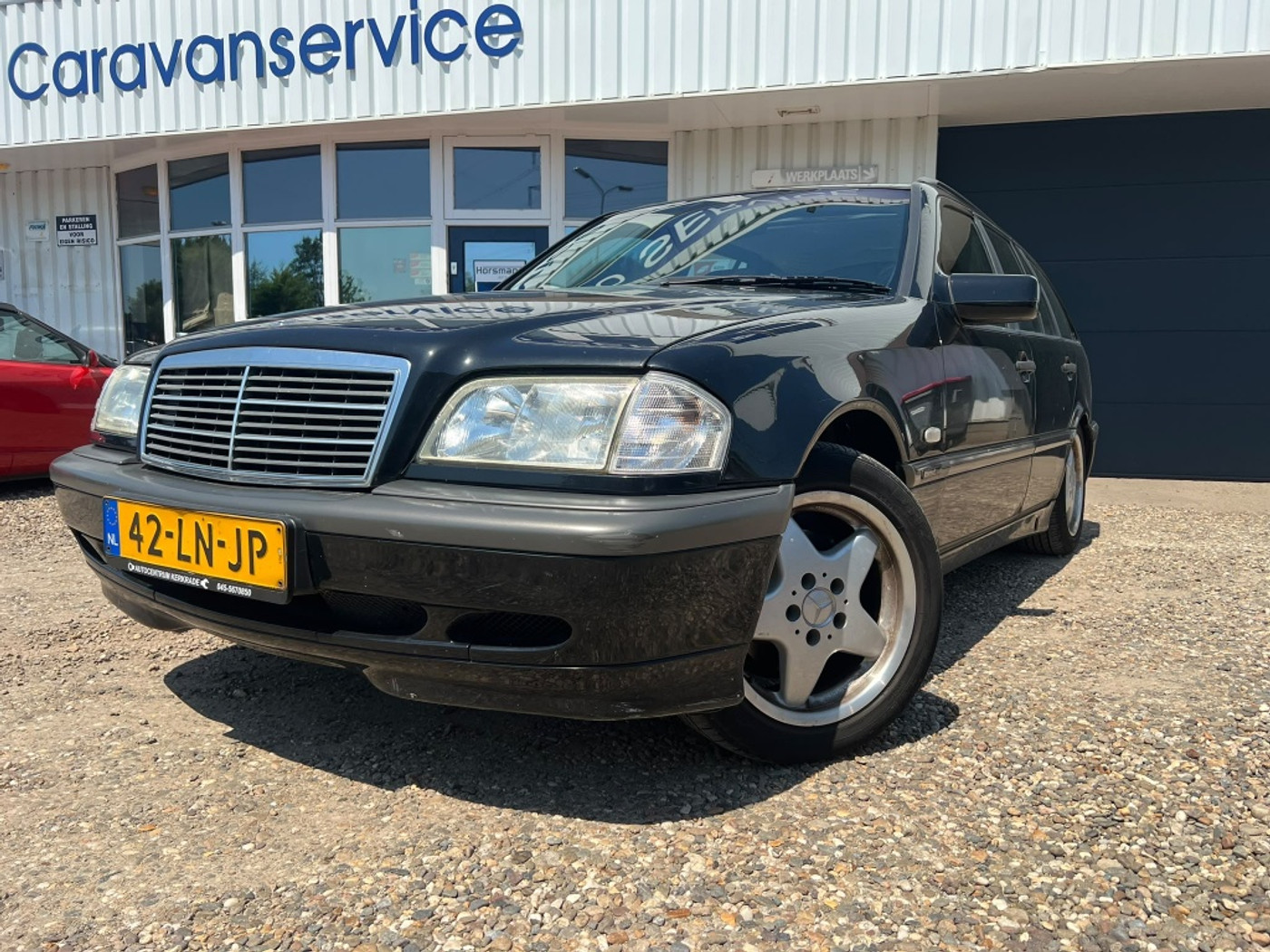 Mercedes-Benz C 180 GERESERVEERD !! 2001 - voorkant