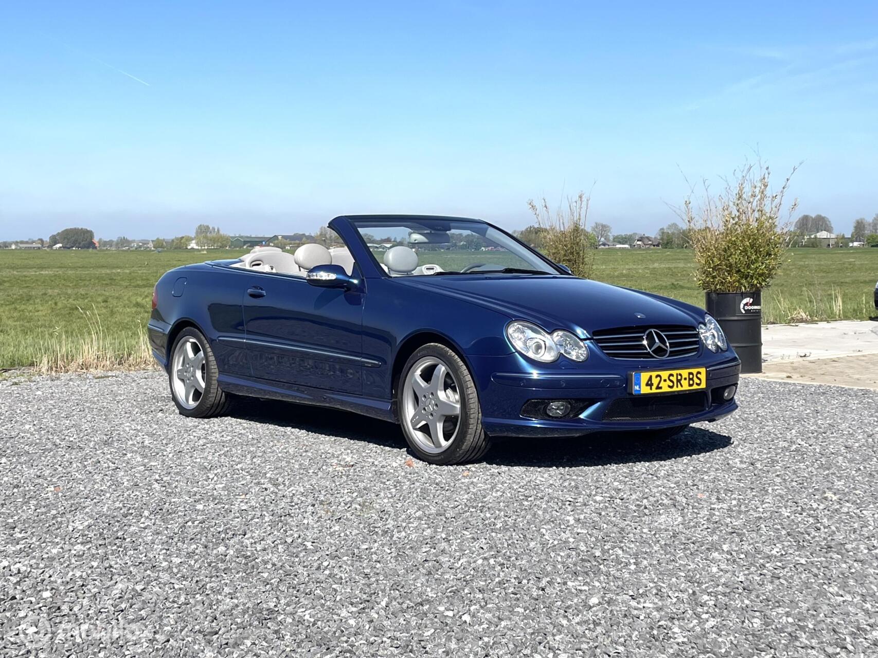 Foto van Mercedes-Benz CLK 320