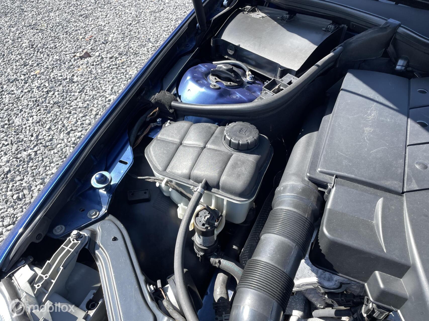 Foto van Mercedes-Benz CLK 320
