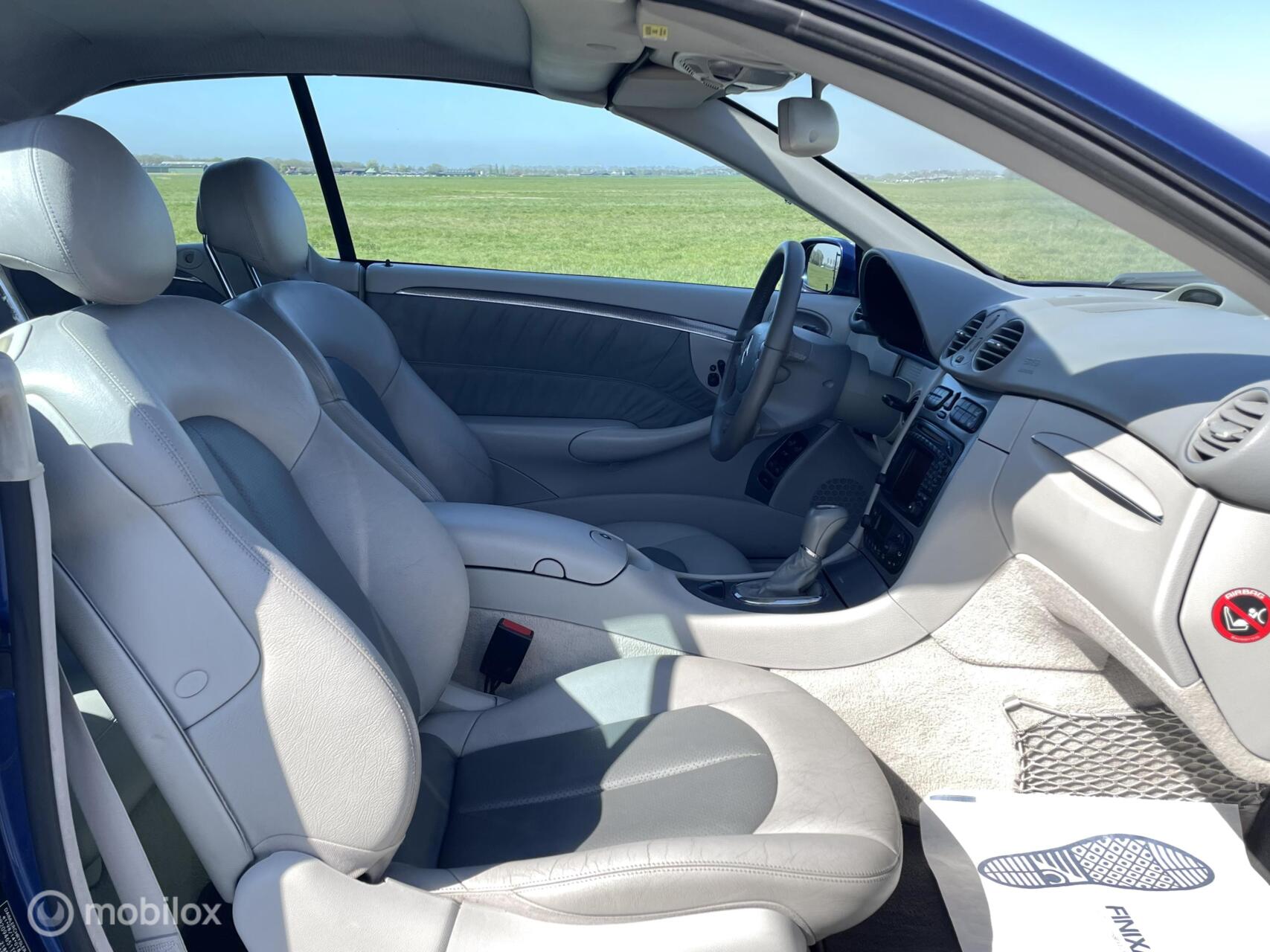 Foto van Mercedes-Benz CLK 320