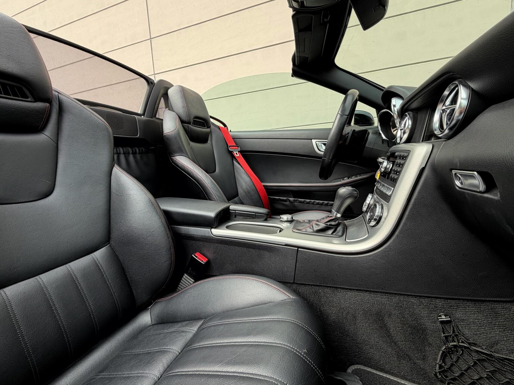 Foto van Mercedes-Benz SLK 200