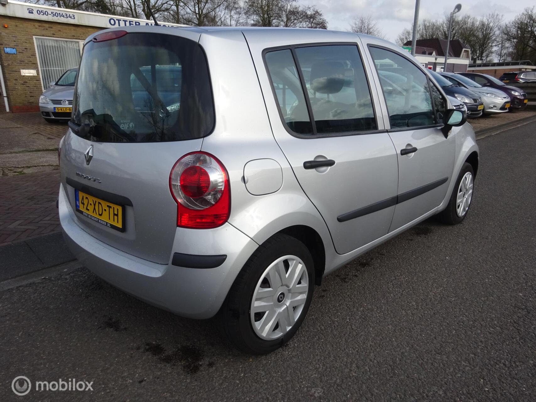Foto van Renault Modus