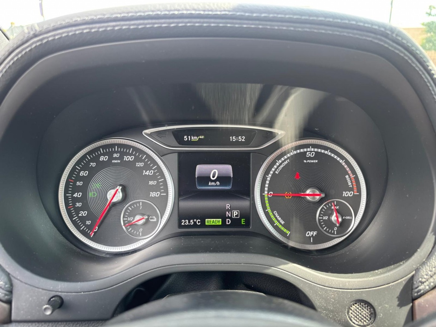 Foto van Mercedes-Benz B 250 E
