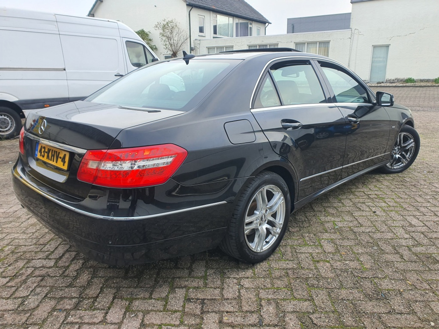 Foto van Mercedes-Benz E 220 CDI
