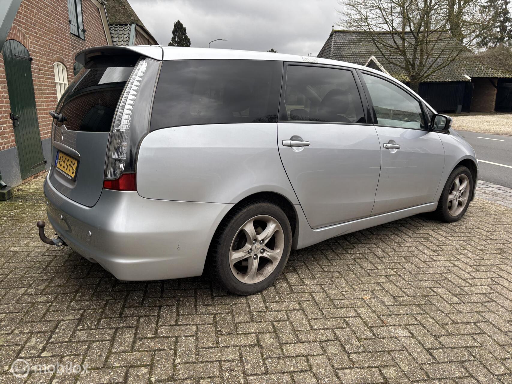 Foto van Mitsubishi Mitsubishi Grandis