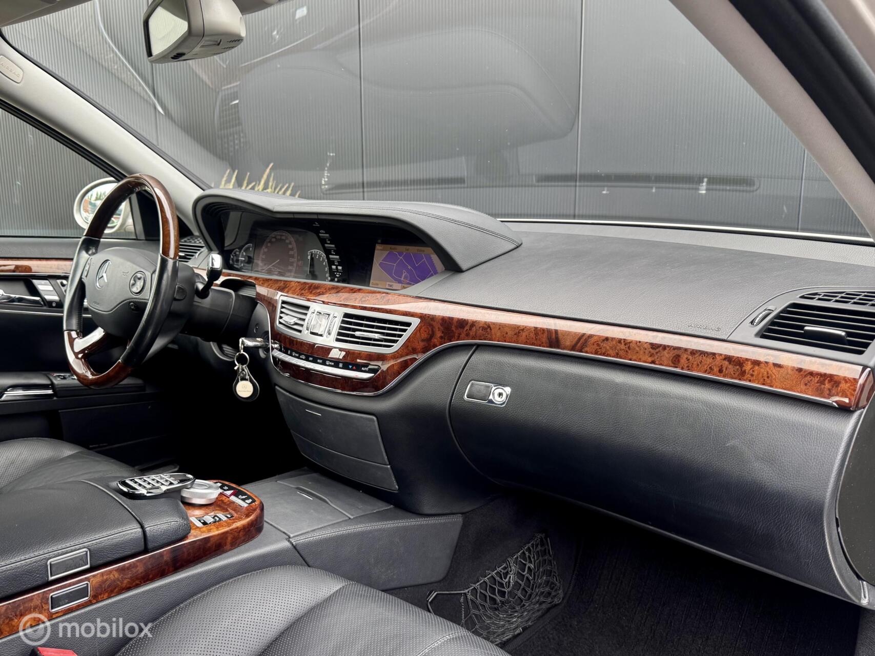 Foto van Mercedes-Benz S 500