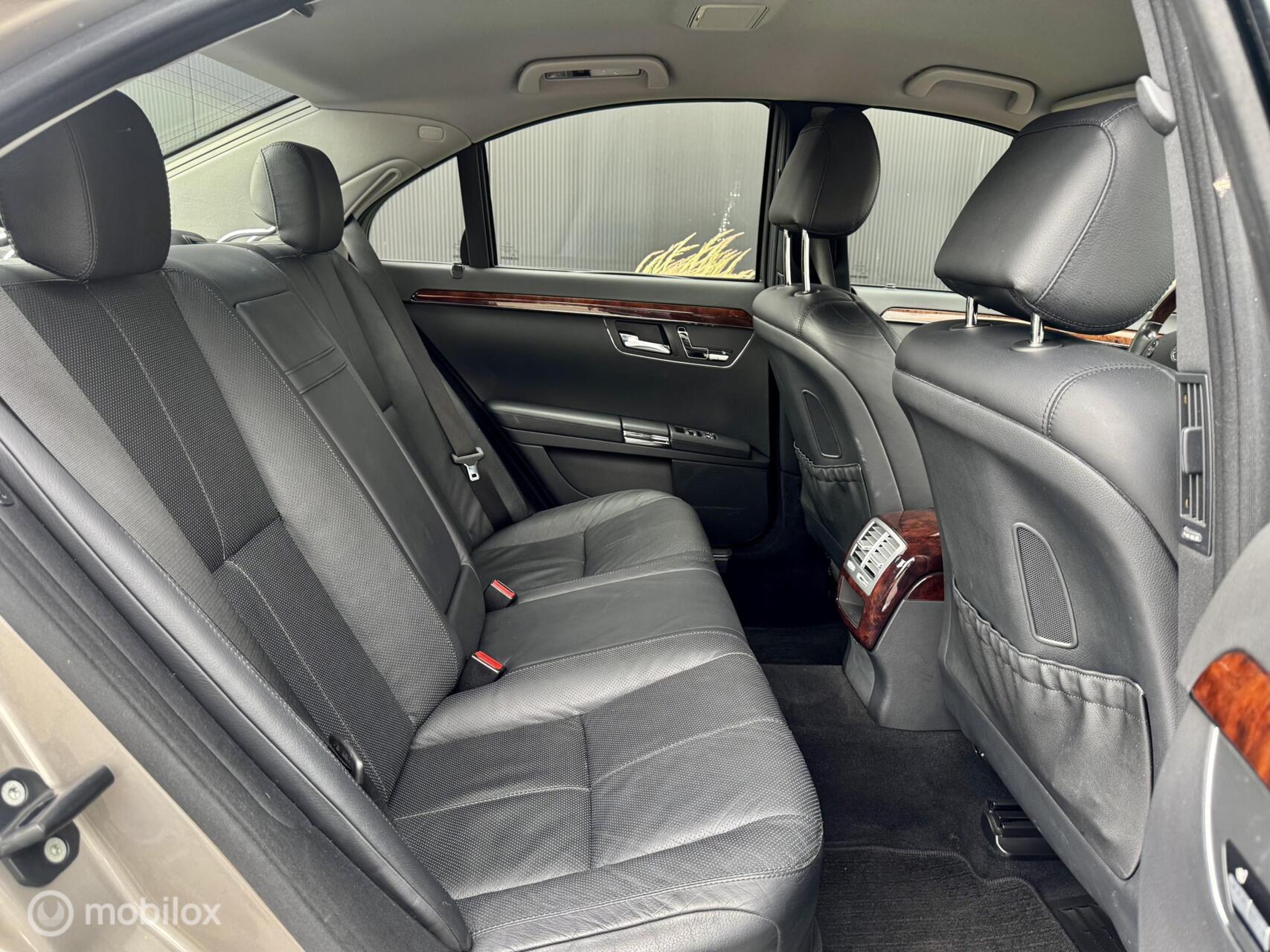 Foto van Mercedes-Benz S 500
