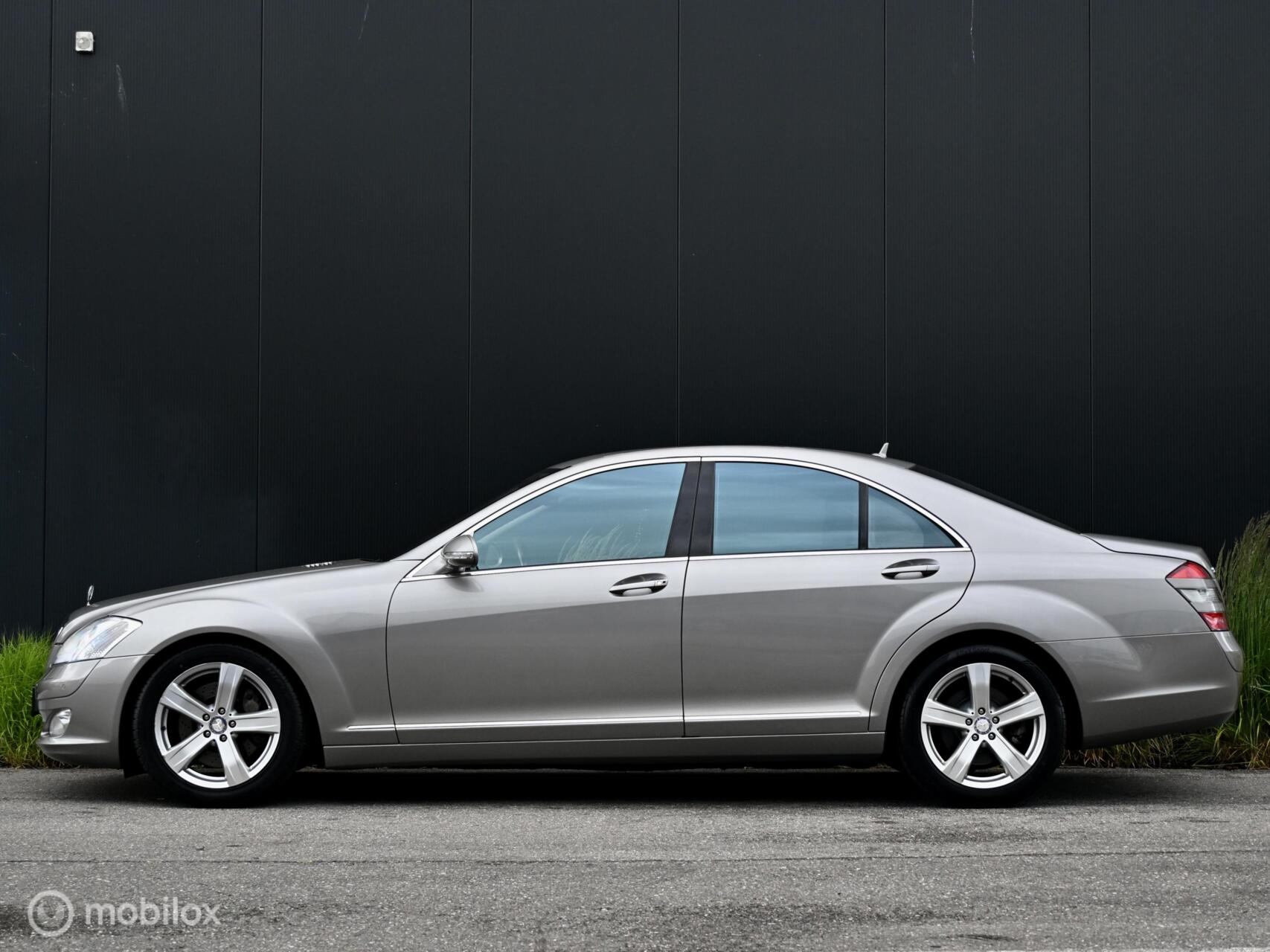 Foto van Mercedes-Benz S 500