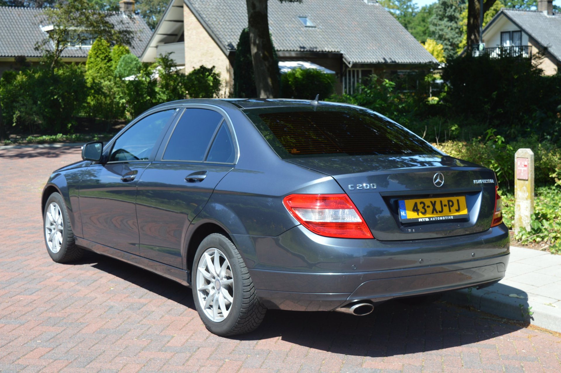 Foto van Mercedes-Benz C 200 Kompressor